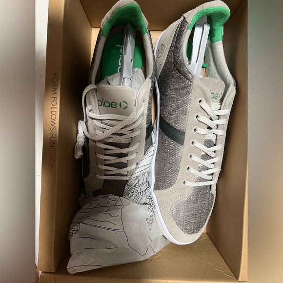 PLAE Other - Place co shoes size 9 never worn